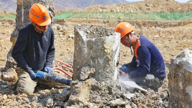 香格里拉市藏東旺池卡綜合產業(yè)園北郊片區(qū)建設項目有序推進